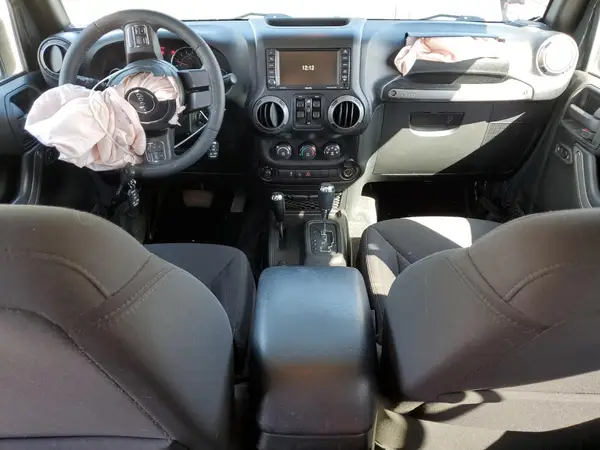1C4BJWDG3HL644893 2017 JEEP WRANGLER - Image 8