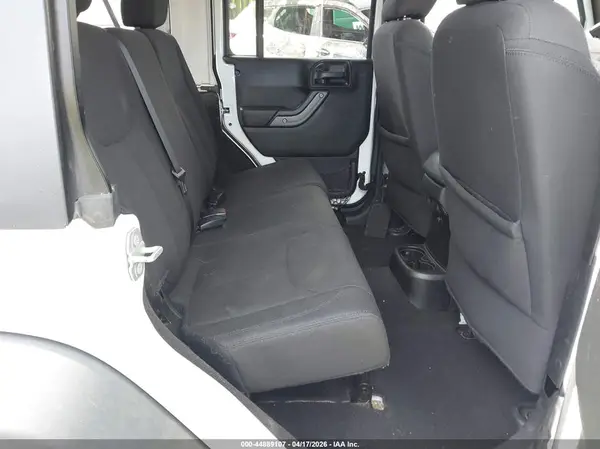 1C4BJWDG3HL657028 2017 JEEP WRANGLER - Image 8
