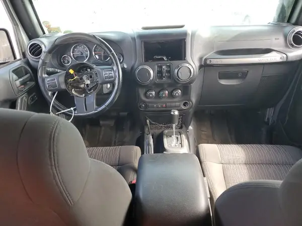 1C4BJWDG3HL744167 2017 JEEP WRANGLER - Image 8