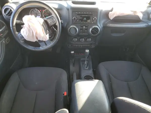 1C4BJWDG4HL554510 2017 JEEP WRANGLER - Image 8