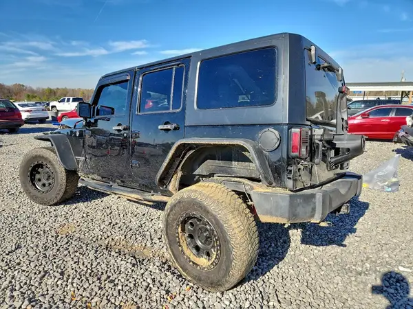 1C4BJWDG4HL577267 2017 JEEP WRANGLER - Image 2