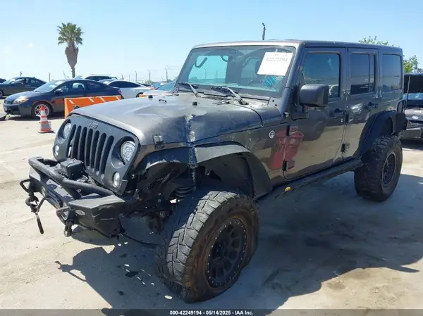 1C4BJWDG4HL666496 2017 JEEP WRANGLER - Image 2