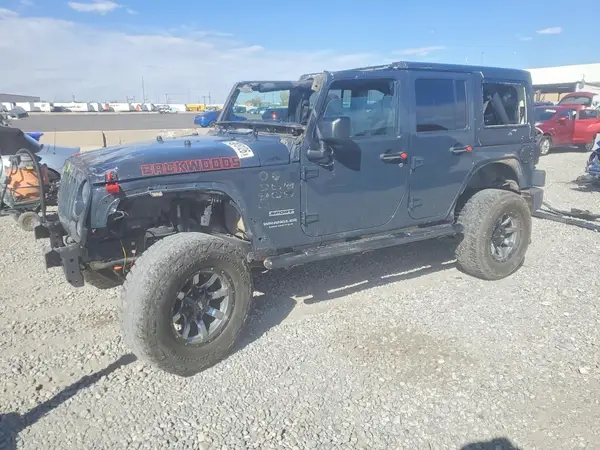 1C4BJWDG4HL742105 2017 JEEP WRANGLER - Image 1