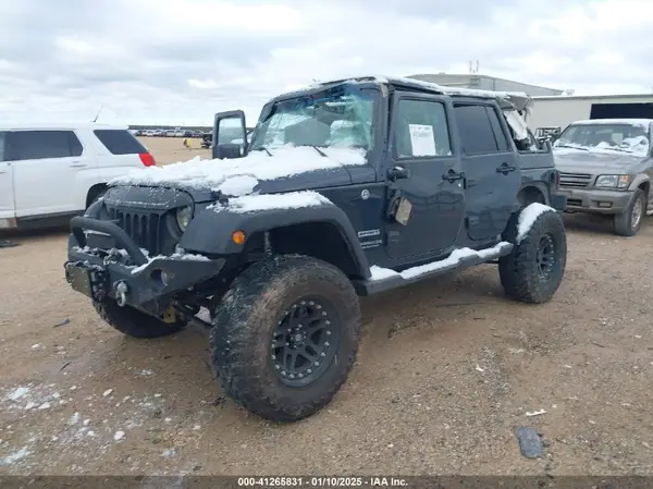1C4BJWDG4HL748681 2017 JEEP WRANGLER - Image 2