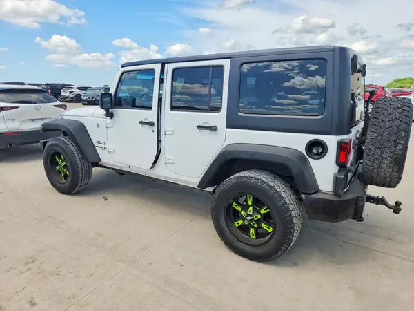 1C4BJWDG5GL160318 2016 JEEP WRANGLER - Image 2