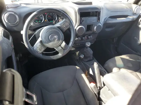 1C4BJWDG5HL597267 2017 JEEP WRANGLER - Image 8