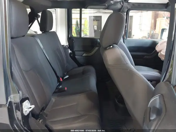 1C4BJWDG5HL606582 2017 JEEP WRANGLER - Image 8