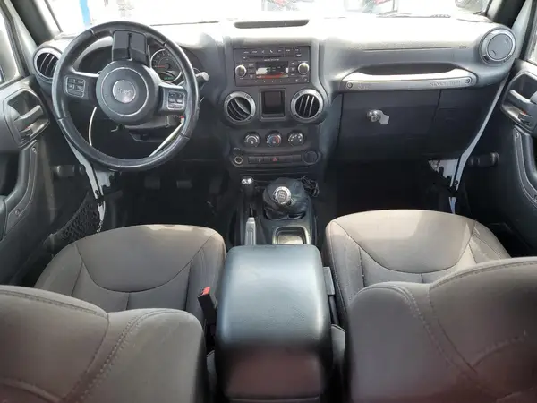 1C4BJWDG5HL617193 2017 JEEP WRANGLER - Image 8