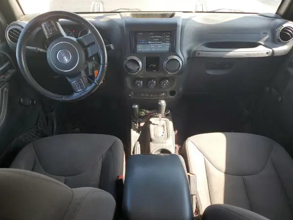 1C4BJWDG5HL623012 2017 JEEP WRANGLER - Image 8
