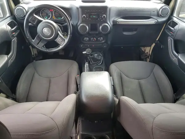 1C4BJWDG5HL648038 2017 JEEP WRANGLER - Image 8