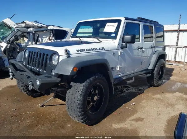 1C4BJWDG5HL684635 2017 JEEP WRANGLER - Image 2