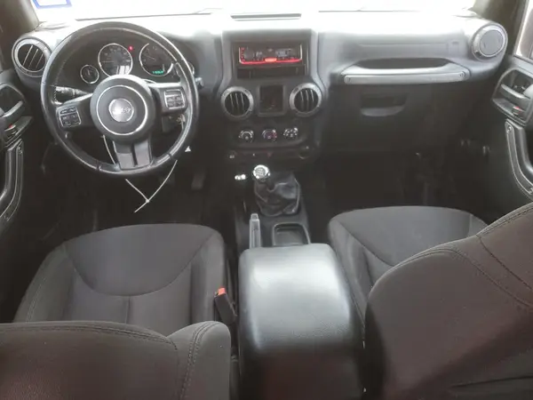 1C4BJWDG6HL632219 2017 JEEP WRANGLER - Image 8