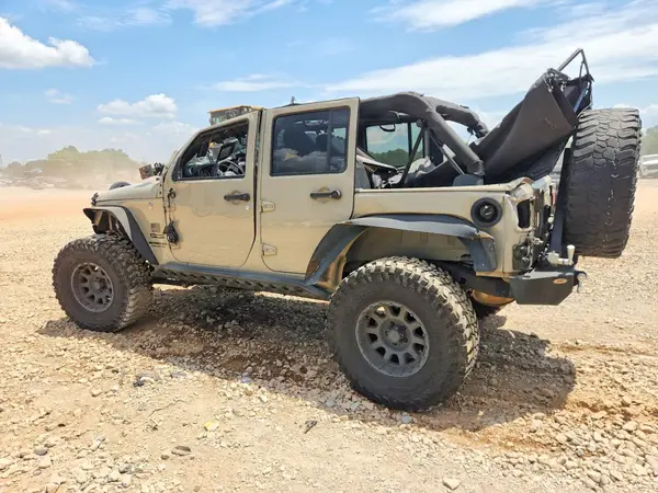 1C4BJWDG6HL664572 2017 JEEP WRANGLER - Image 2