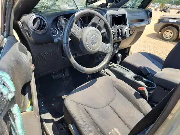 1C4BJWDG6HL664572 2017 JEEP WRANGLER - Image 8