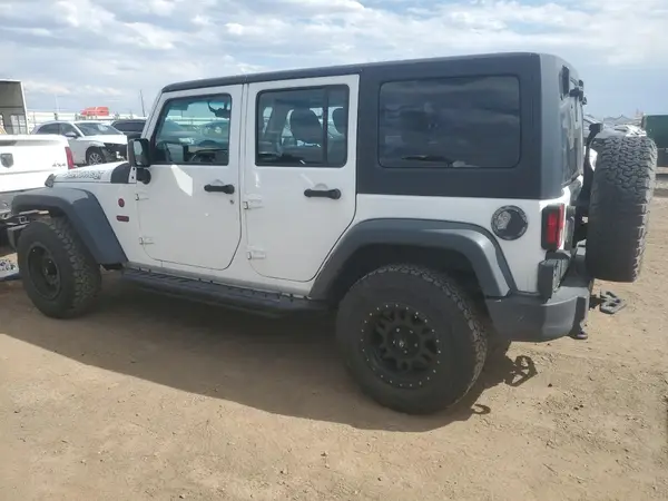 1C4BJWDG6HL697992 2017 JEEP WRANGLER - Image 2