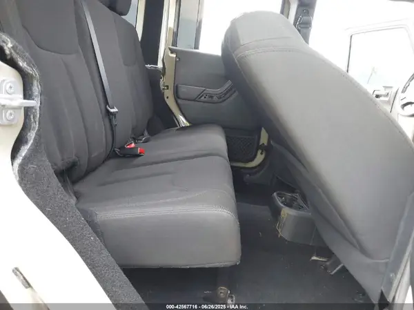 1C4BJWDG6HL712555 2017 JEEP WRANGLER - Image 8