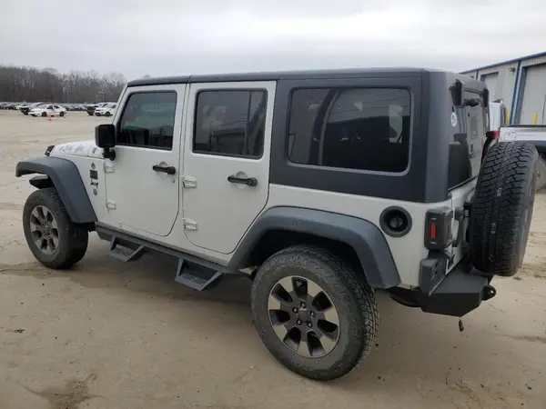 1C4BJWDG6JL886776 2018 JEEP WRANGLER - Image 2