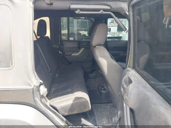 1C4BJWDG7GL124856 2016 JEEP WRANGLER - Image 8