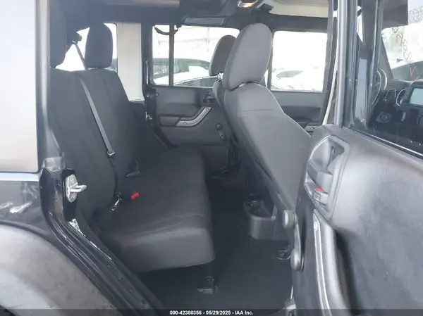 1C4BJWDG7GL155900 2016 JEEP WRANGLER - Image 8