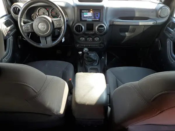 1C4BJWDG7HL723838 2017 JEEP WRANGLER - Image 8