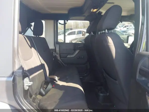 1C4BJWDG7JL867685 2018 JEEP WRANGLER - Image 8