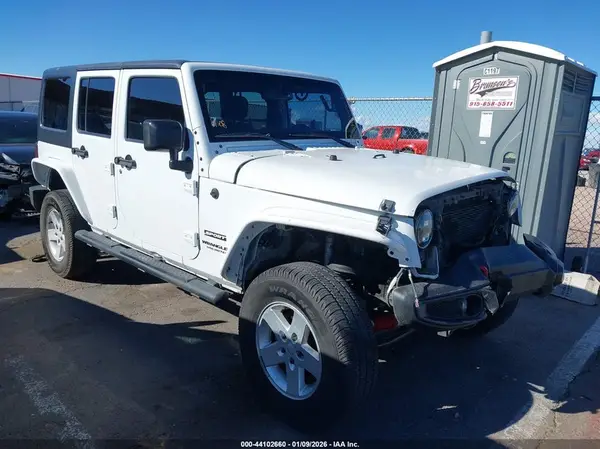 1C4BJWDG8GL208877 2016 JEEP WRANGLER - Image 1