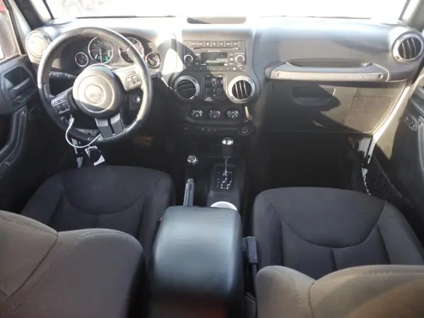 1C4BJWDG8HL557698 2017 JEEP WRANGLER - Image 8