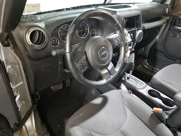 1C4BJWDG8HL594413 2017 JEEP WRANGLER - Image 8