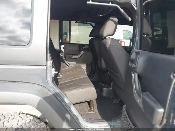 1C4BJWDG8HL682622 2017 JEEP WRANGLER - Image 8