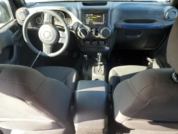 1C4BJWDG8HL683480 2017 JEEP WRANGLER - Image 8