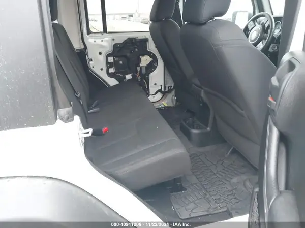 1C4BJWDG8HL732905 2017 JEEP WRANGLER - Image 8