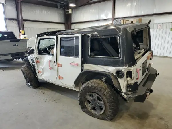 1C4BJWDG9GL199557 2016 JEEP WRANGLER - Image 2