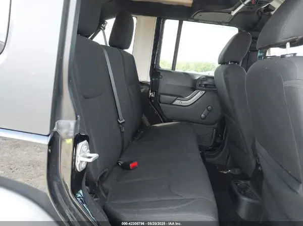 1C4BJWDG9GL292093 2016 JEEP WRANGLER - Image 8