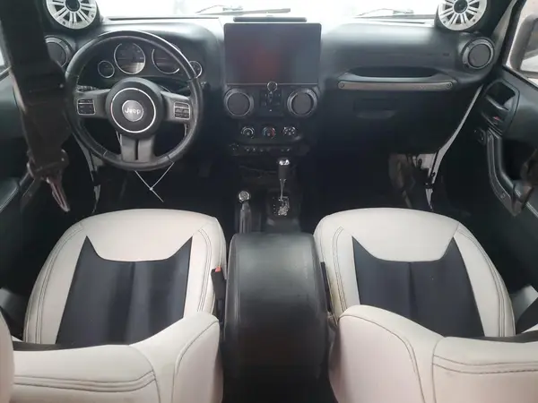 1C4BJWDG9HL669782 2017 JEEP WRANGLER - Image 8