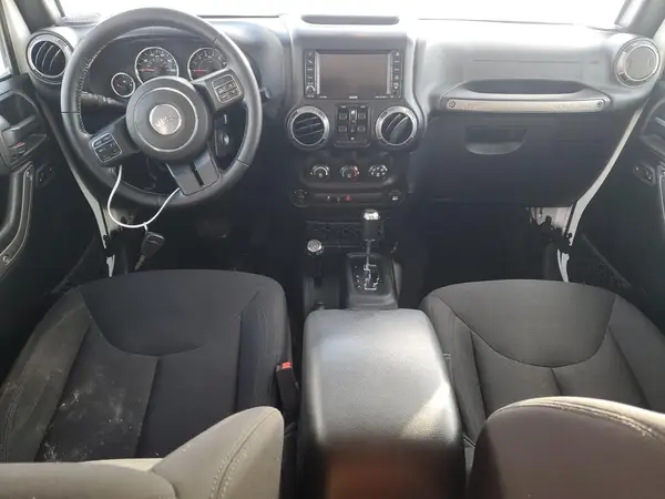 1C4BJWDG9HL733982 2017 JEEP WRANGLER - Image 8