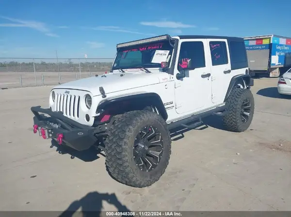 1C4BJWDG9HL739300 2017 JEEP WRANGLER - Image 2