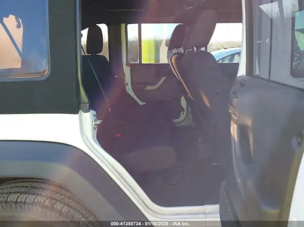 1C4BJWDGXH2587804 2017 JEEP WRANGLER - Image 8