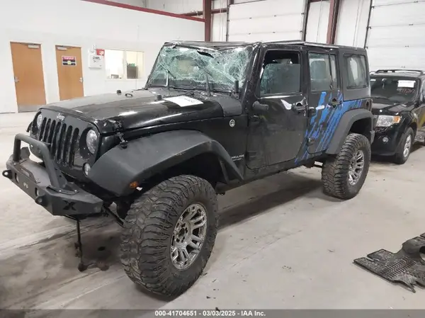 1C4BJWDGXHL669533 2017 JEEP WRANGLER - Image 2