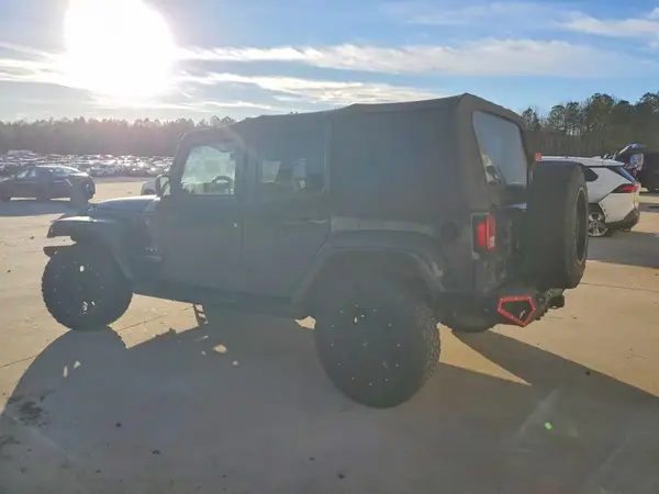1C4BJWEG0HL505643 2017 JEEP WRANGLER - Image 2