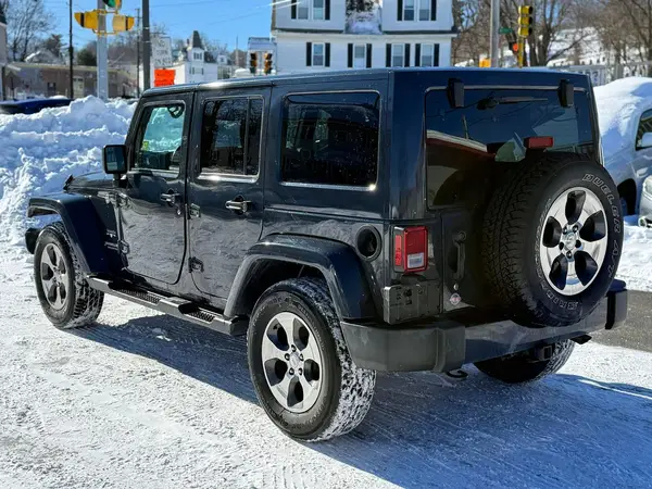 1C4BJWEG0HL547116 2017 JEEP WRANGLER - Image 2
