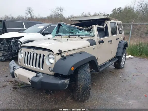 1C4BJWEG1GL228645 2016 JEEP WRANGLER - Image 2