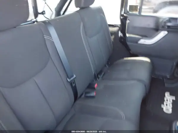 1C4BJWEG1GL305031 2016 JEEP WRANGLER - Image 8