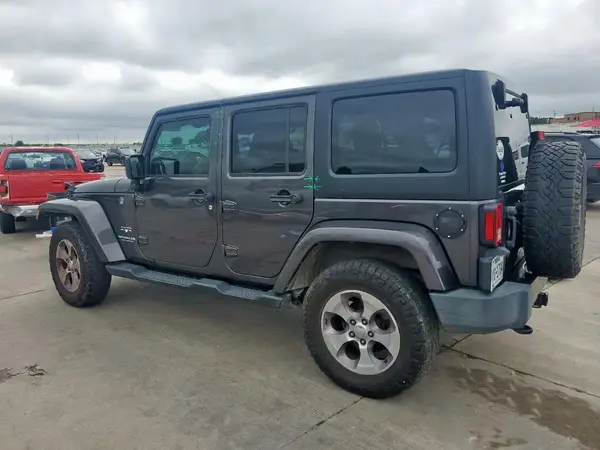 1C4BJWEG1HL564507 2017 JEEP WRANGLER - Image 2