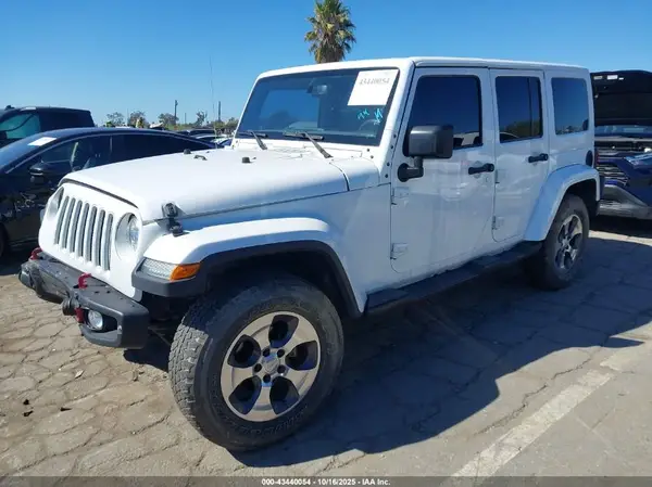 1C4BJWEG2HL721882 2017 JEEP WRANGLER - Image 2