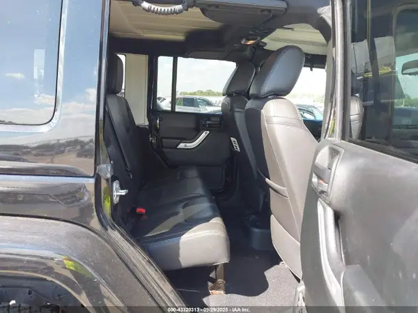 1C4BJWEG2HL736673 2017 JEEP WRANGLER - Image 8