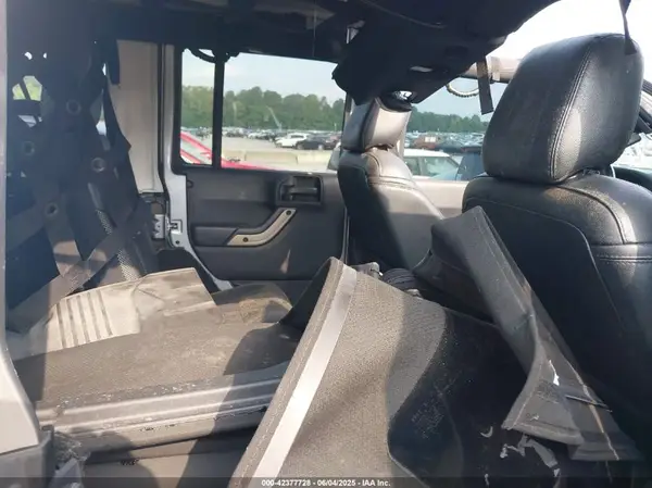 1C4BJWEG3HL517608 2017 JEEP WRANGLER - Image 8