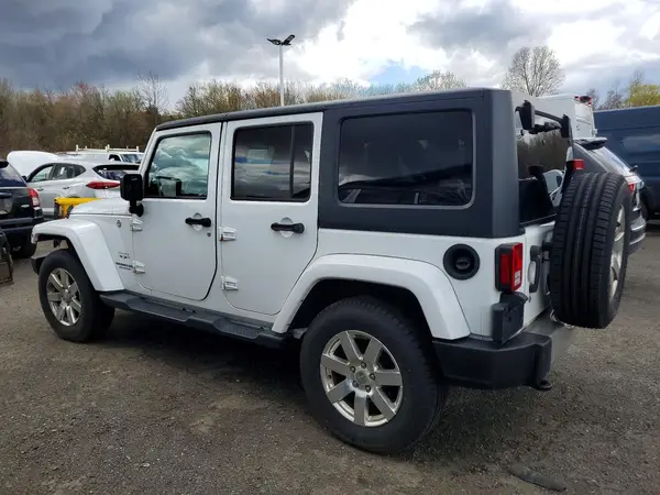 1C4BJWEG3HL582040 2017 JEEP WRANGLER - Image 2