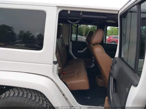 1C4BJWEG3HL664737 2017 JEEP WRANGLER - Image 8