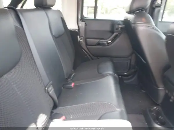 1C4BJWEG4HL605213 2017 JEEP WRANGLER - Image 8