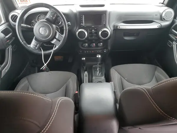 1C4BJWEG4HL605910 2017 JEEP WRANGLER - Image 8
